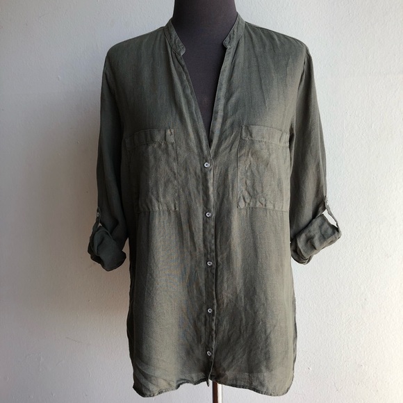 Zara Tops - Zara sz M linen button down blouse